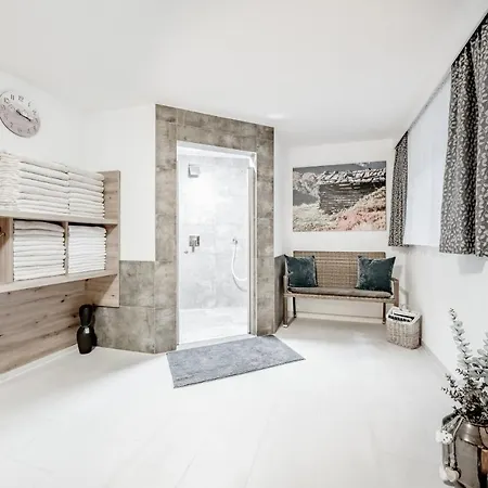 شقة Appartementhaus Kathrin *